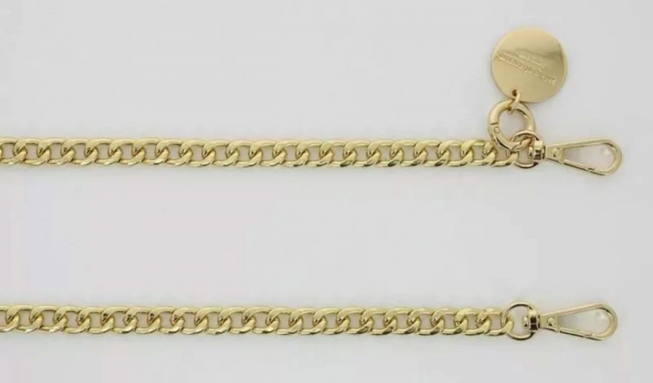 Sona-Phone-Chain---Gold---detail.jpg